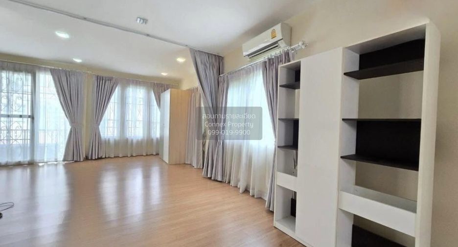 Casa adosada en venta de 5 habitaciones en Bueng Kum, Bangkok