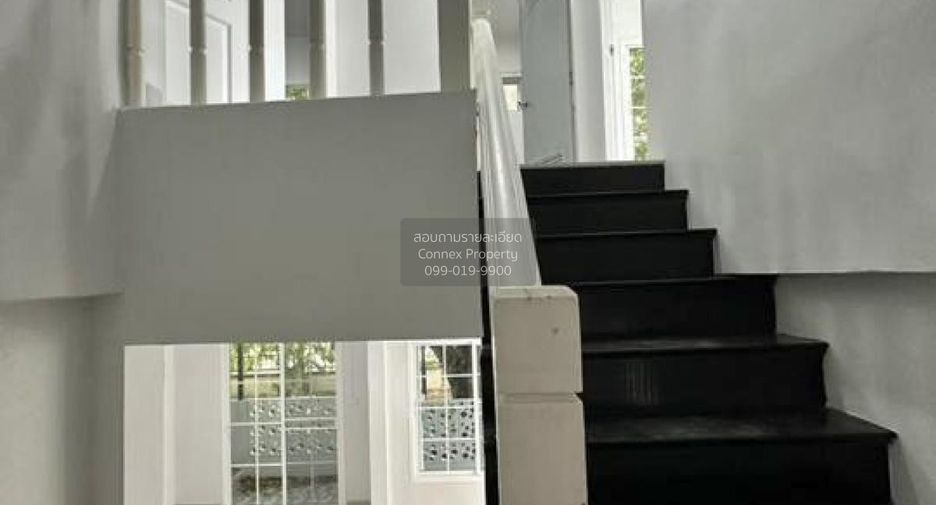 Casa adosada en venta de 3 habitaciones en Mueang Pathum Thani, Pathum Thani