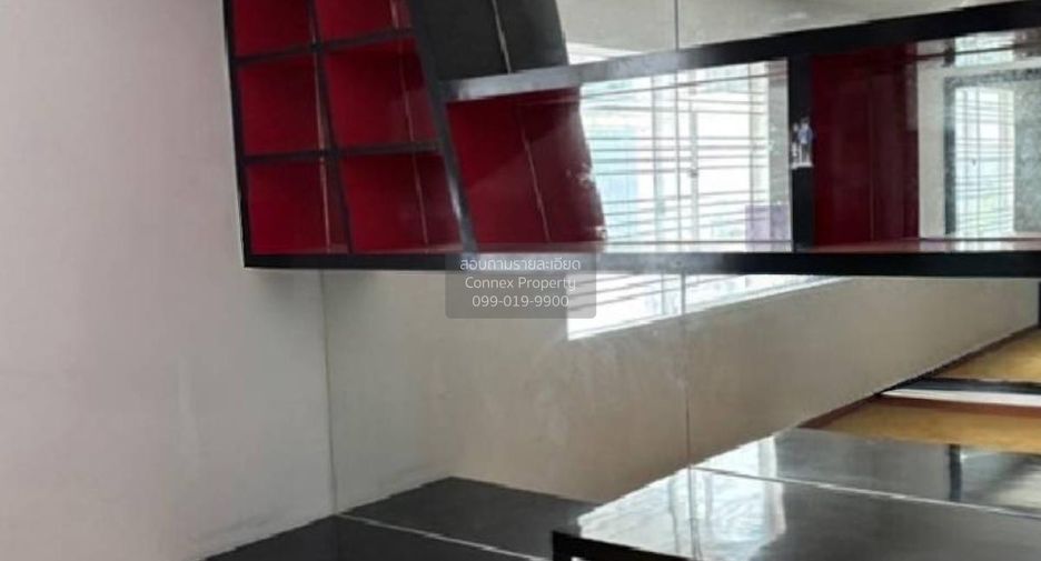 Casa adosada en venta de 3 habitaciones en Mueang Nonthaburi, Nonthaburi