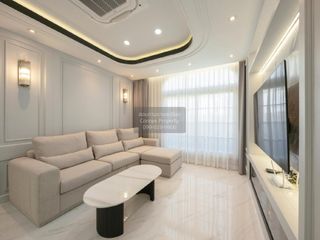 Casa en venta de 2 habitaciones en Rat Burana, Bangkok