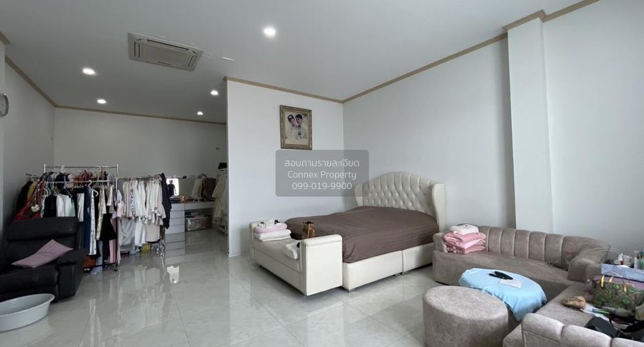 Haus zum Kauf mit 4 Zimmer in Min Buri, Bangkok