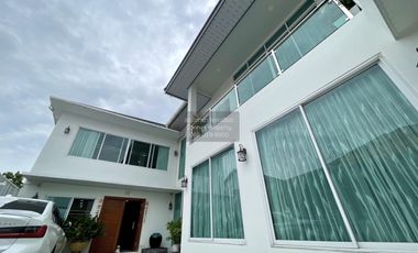 Haus zum Kauf mit 4 Zimmer in Min Buri, Bangkok