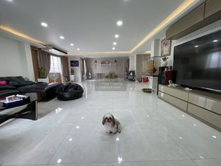 Haus zum Kauf mit 4 Zimmer in Min Buri, Bangkok