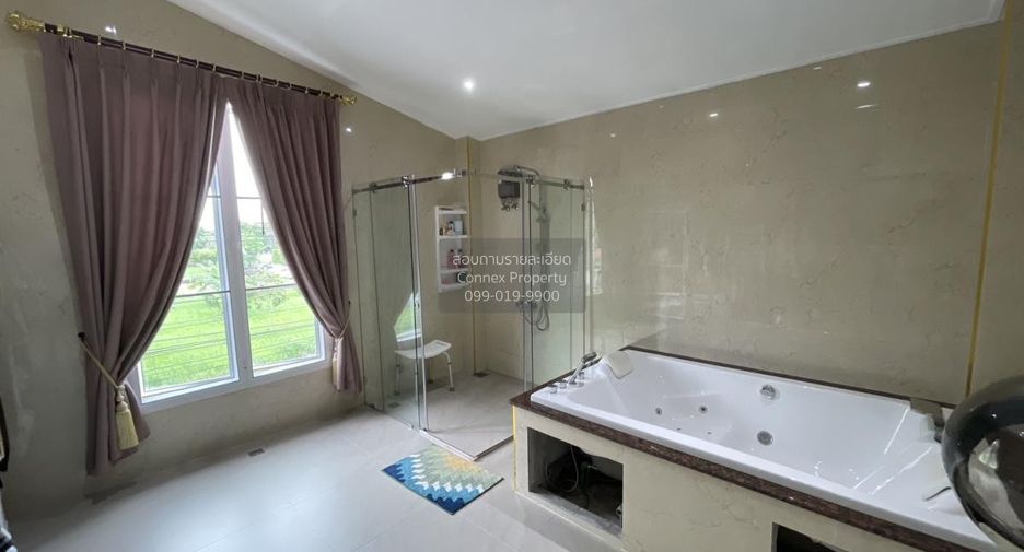 Haus zum Kauf mit 4 Zimmer in Min Buri, Bangkok