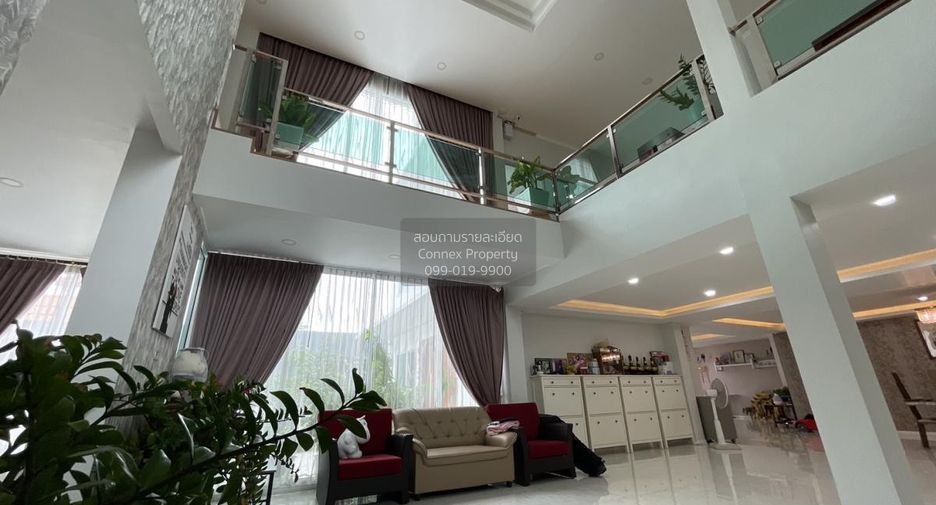 Haus zum Kauf mit 4 Zimmer in Min Buri, Bangkok
