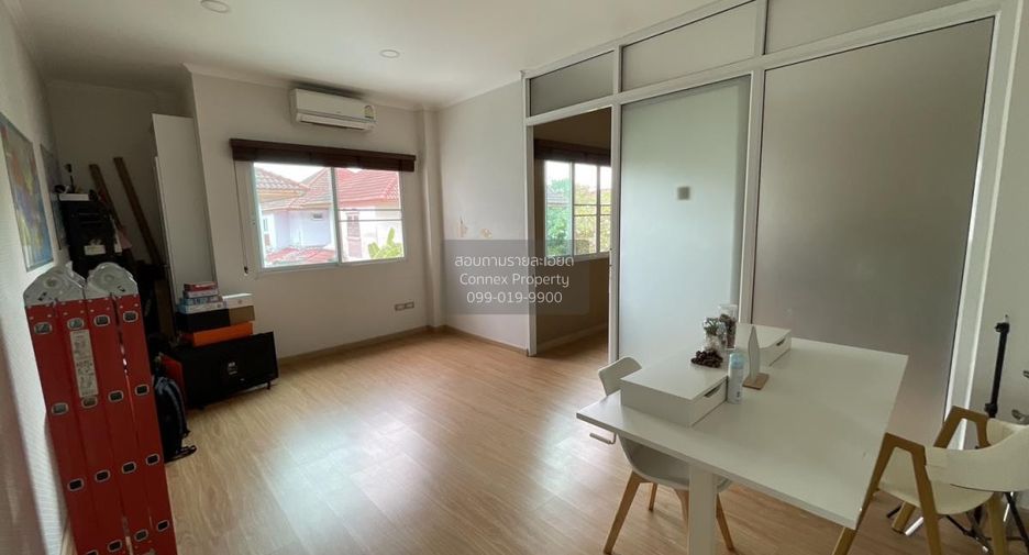 Haus zum Kauf mit 4 Zimmer in Min Buri, Bangkok