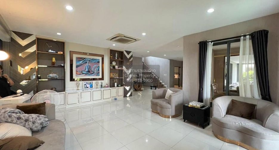 À vendre 4 chambres maison à Bang Khae, Bangkok