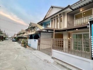 For sale 3 bedrooms townhouse in Bang Bua Thong, Nonthaburi