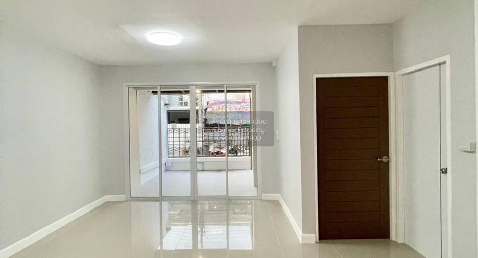 For sale 3 bedrooms townhouse in Bang Bua Thong, Nonthaburi