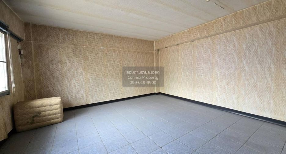 For sale 3 ベッドルーム retail Space in Nong Khaem, Bangkok