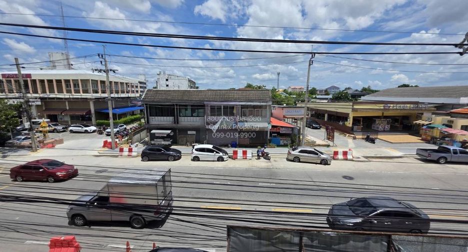 For sale 3 ベッドルーム retail Space in Nong Khaem, Bangkok