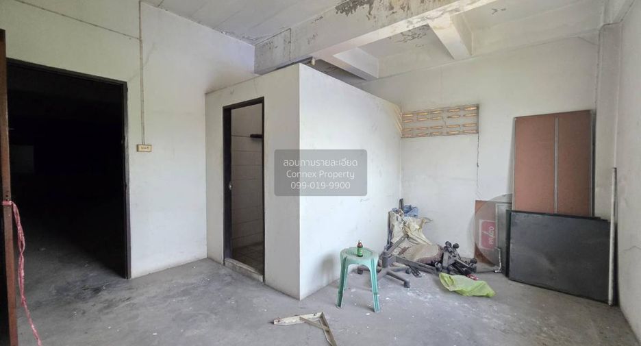 For sale 3 ベッドルーム retail Space in Nong Khaem, Bangkok