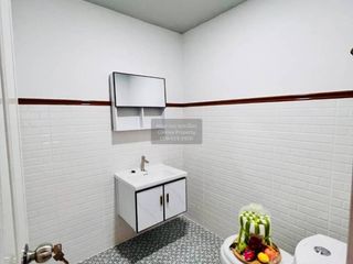 Casa adosada en venta de 3 habitaciones en Lat Krabang, Bangkok