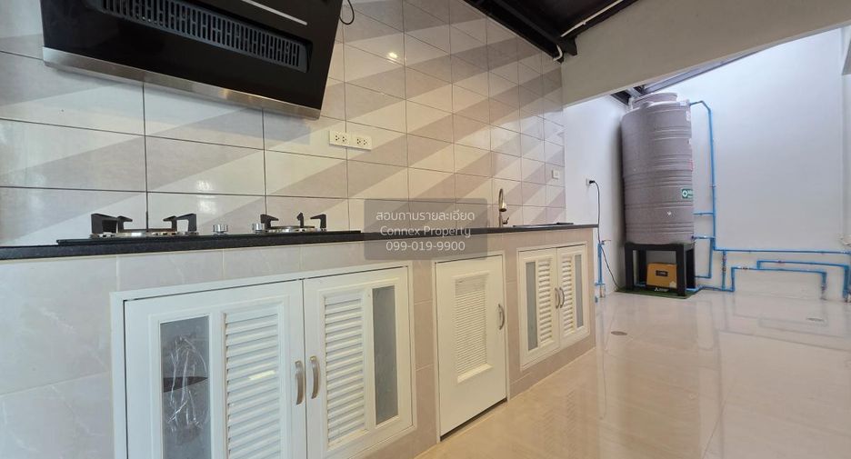 For sale 4 bedrooms townhouse in Bang Kruai, Nonthaburi
