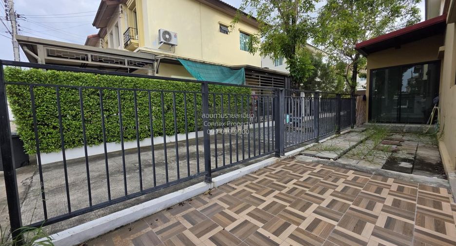 For sale 4 bedrooms townhouse in Bang Kruai, Nonthaburi