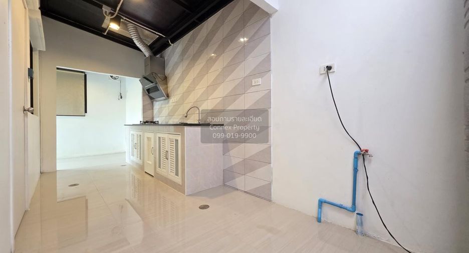For sale 4 bedrooms townhouse in Bang Kruai, Nonthaburi