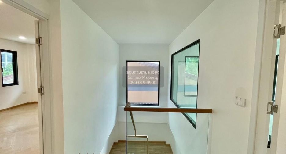 For sale 3 bedrooms house in Prawet, Bangkok
