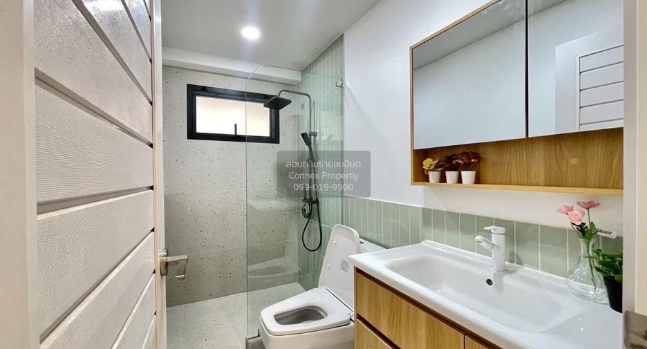 For sale 3 bedrooms house in Prawet, Bangkok