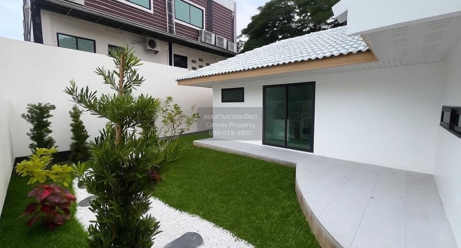 For sale 3 bedrooms house in Prawet, Bangkok