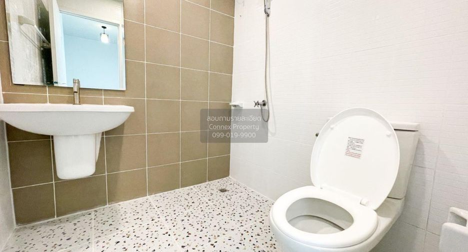 Reihenhaus zum Kauf mit 3 Zimmer in Bang Yai, Nonthaburi