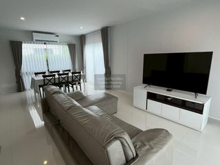 For sale 4 bedrooms house in Pak Kret, Nonthaburi