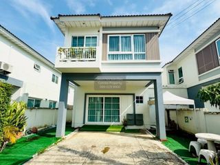 For sale 3 bedrooms house in Phra Samut Chedi, Samut Prakan