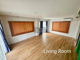 For sale 3 bedrooms house in Phra Samut Chedi, Samut Prakan