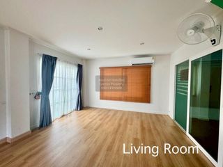 For sale 3 bedrooms house in Phra Samut Chedi, Samut Prakan