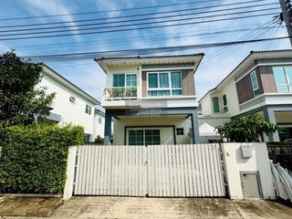 For sale 3 bedrooms house in Phra Samut Chedi, Samut Prakan