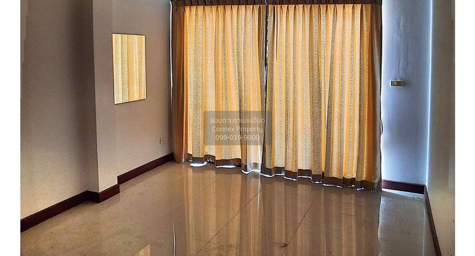 For sale 3 ベッドルーム townhouse in Cha Am, Phetchaburi