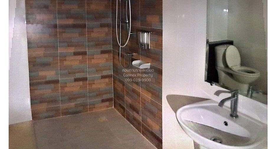 For sale 3 ベッドルーム townhouse in Cha Am, Phetchaburi