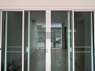 出售 2 卧室 联排别墅 在 Thanyaburi, Pathum Thani