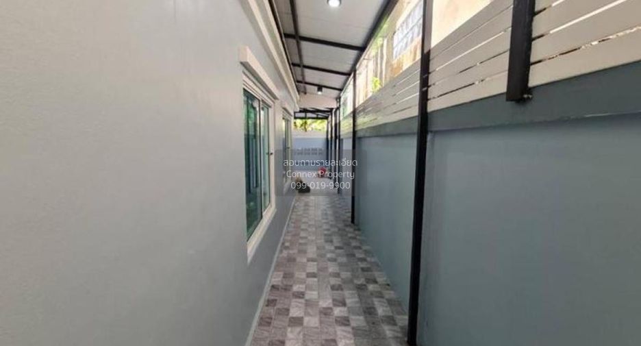 For sale 3 bedrooms townhouse in Khlong Luang, Pathum Thani