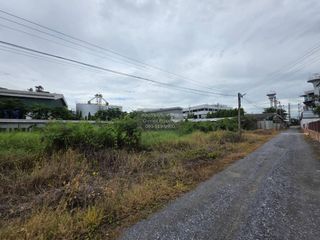 For sale 1 bed land in Nakhon Chai Si, Nakhon Pathom