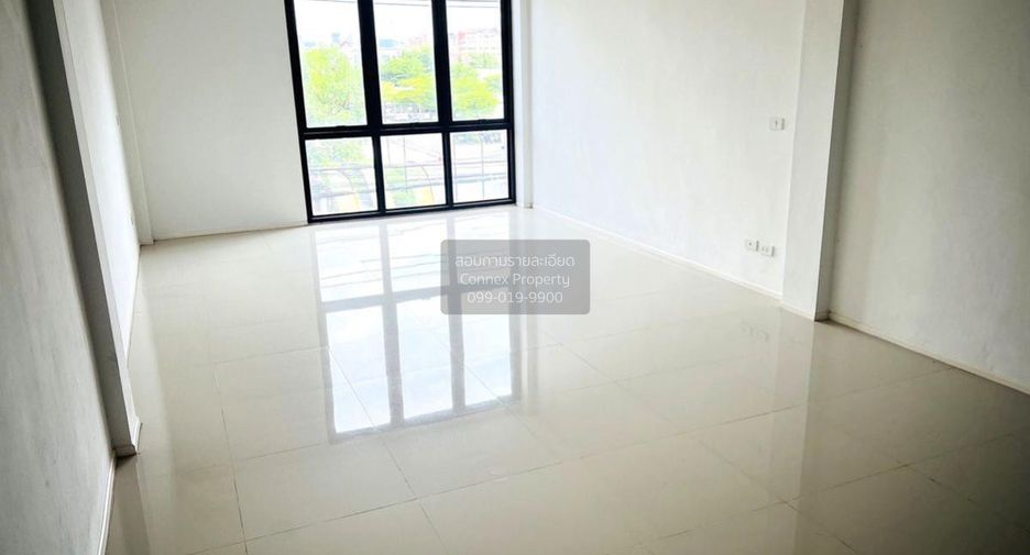 Casa adosada en venta de 1 habitaciones en Din Daeng, Bangkok