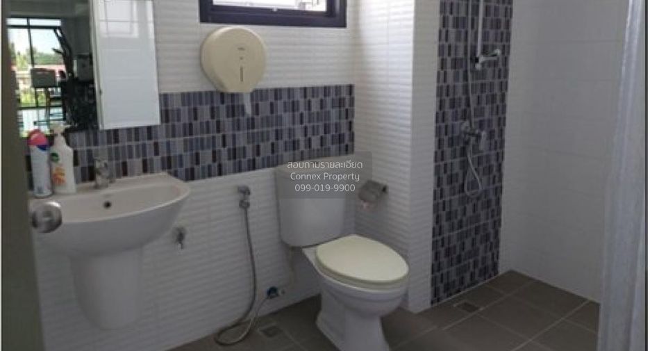 Local comercial en venta de 3 habitaciones en Thung Khru, Bangkok