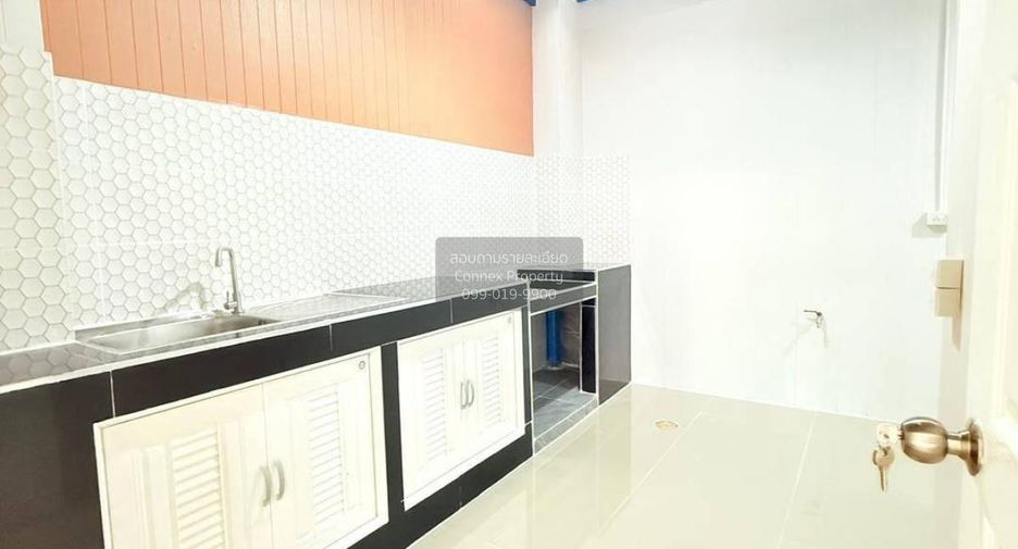 For sale 3 ベッドルーム townhouse in Bang Bua Thong, Nonthaburi