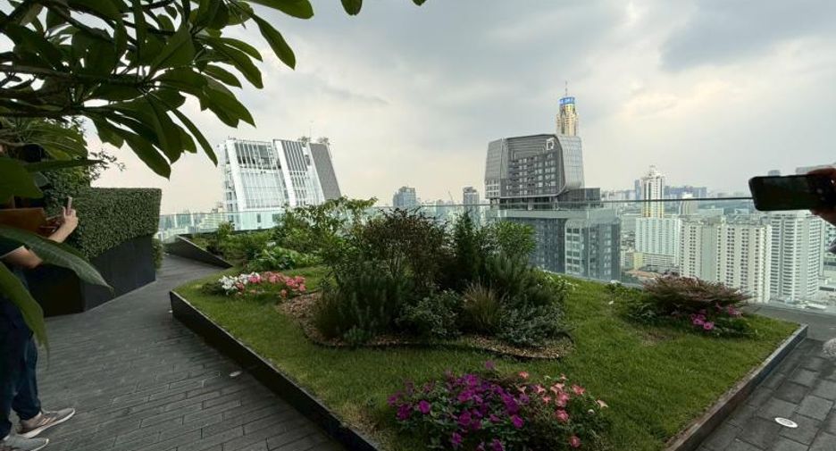 出售 1 卧室 公寓 在 Pathum Wan, 曼谷
