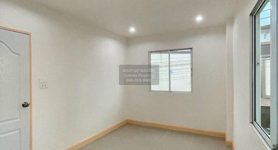 Reihenhaus zum Kauf mit 3 Zimmer in Lam Luk Ka, Pathum Thani