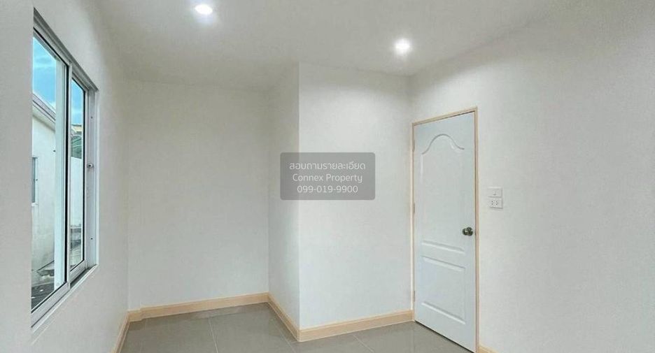 Reihenhaus zum Kauf mit 3 Zimmer in Lam Luk Ka, Pathum Thani