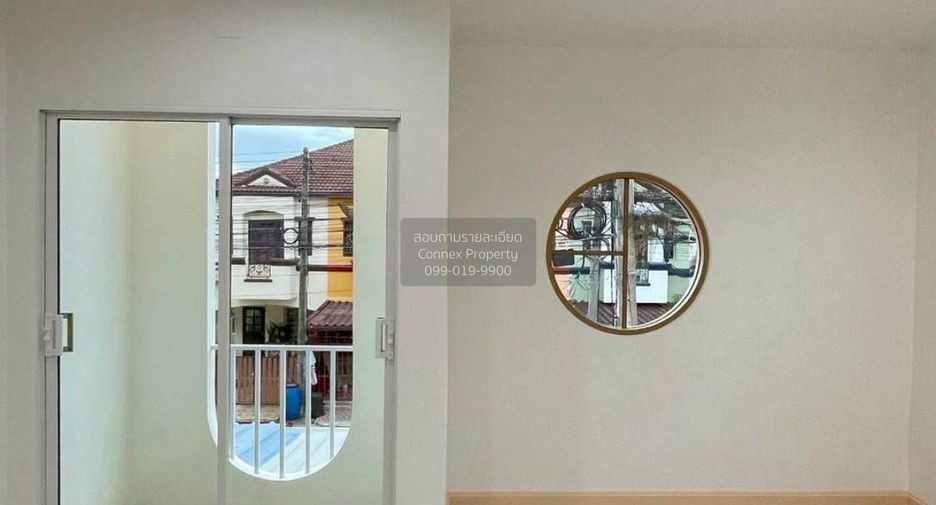 Reihenhaus zum Kauf mit 3 Zimmer in Lam Luk Ka, Pathum Thani