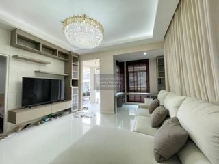出售 5 卧室 独立屋 在 Nong Khaem, 曼谷