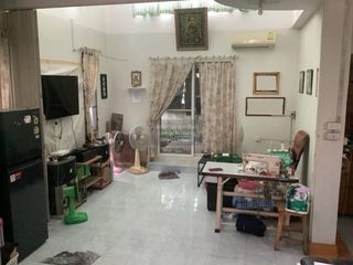 À vendre 5 chambres maison à Mueang Pathum Thani, Pathum Thani