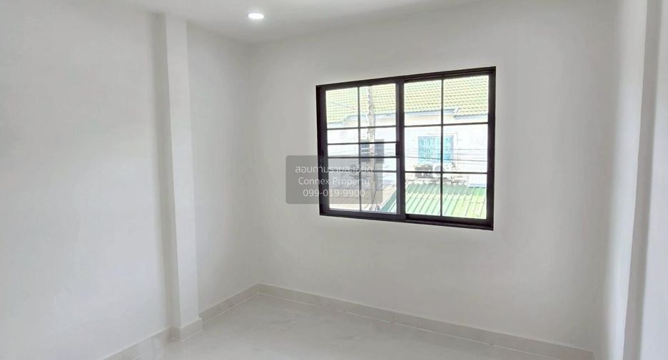 出售 3 卧室 联排别墅 在 Thanyaburi, Pathum Thani