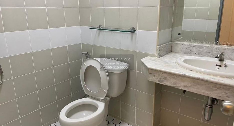 For sale 3 ベッドルーム townhouse in Bang Phli, Samut Prakan