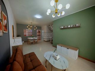 Casa adosada en venta de 3 habitaciones en Bang Phli, Samut Prakan