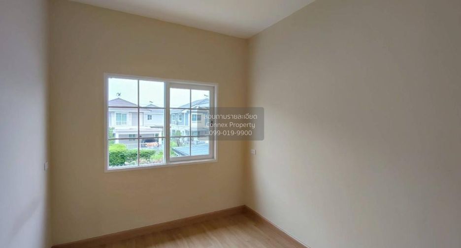For sale 4 bedrooms townhouse in Bang Phli, Samut Prakan