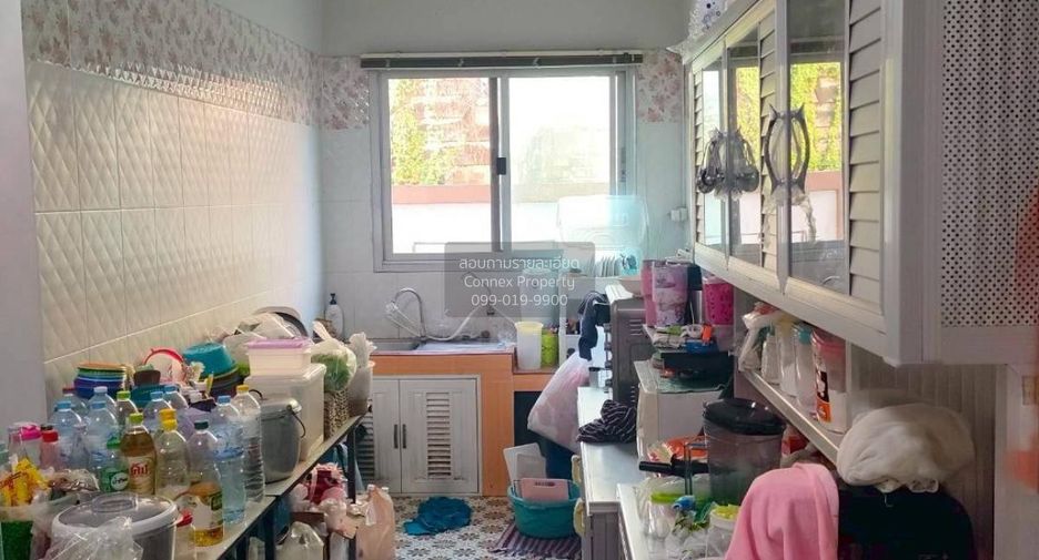 À vendre 3 chambres maison à Bang Khae, Bangkok