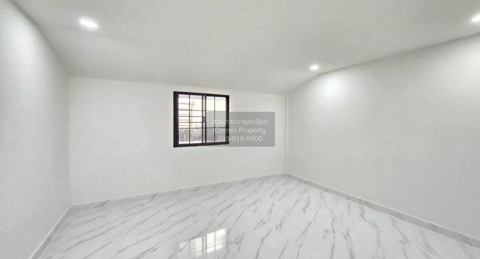 出售 2 卧室 联排别墅 在 Thanyaburi, Pathum Thani