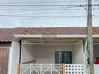 出售 2 卧室 联排别墅 在 Thanyaburi, Pathum Thani
